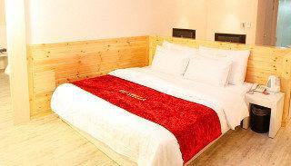 Stella Hotel *